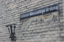 Stara tablica z nazwą ulicy Juliusza Konstantego Ordona