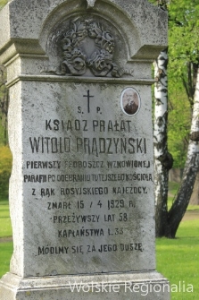 Nagrobek na cmentarzu przy kościele św. Wawrzyńca