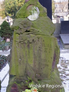 Nagrobek Jana Juliana Nawrockiego na cmentarzu ewangelicko-reformowanym
