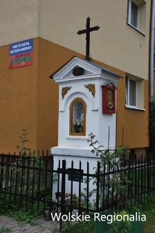 Kapliczka Matki Boskiej na ul. Elekcyjnej